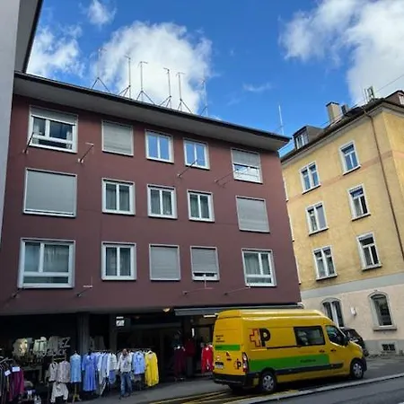 Modest In The Center - Cross 4