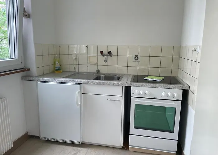 Apartment Modest In The Center - Cross 4 Zürich